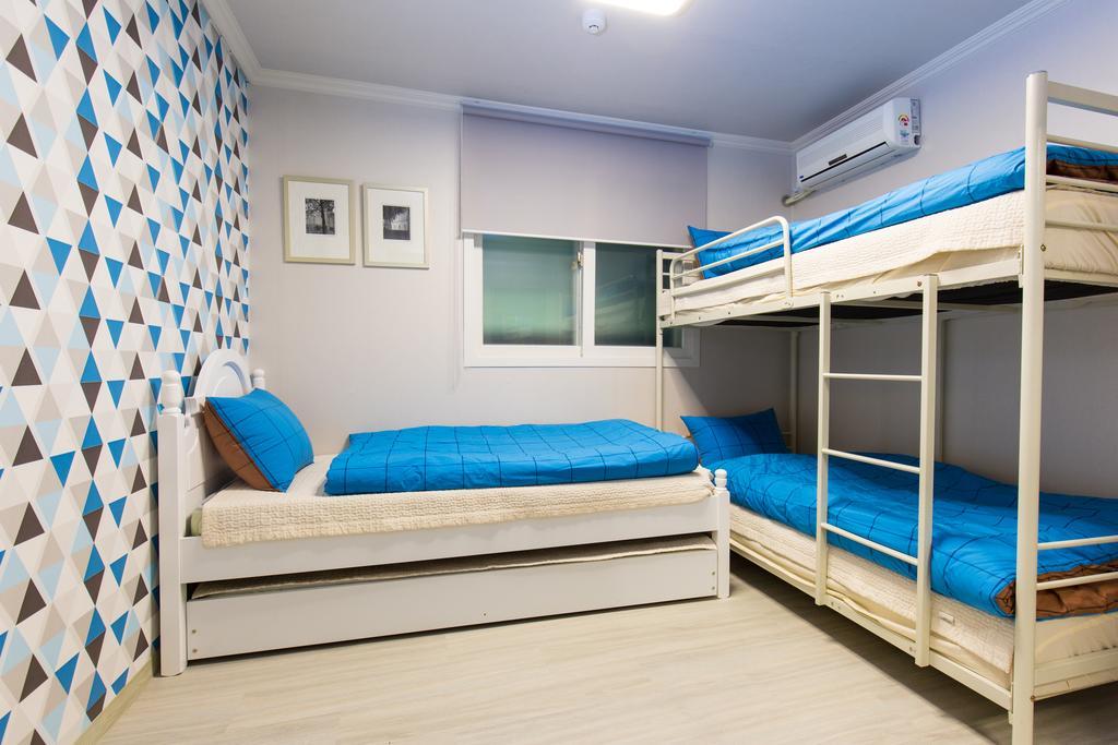 Oh Blue Guesthouse Seoul Phòng bức ảnh